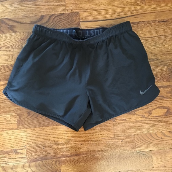 Nike Pants - Nike Running Activewear shorts